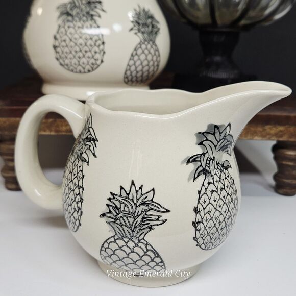 Vtg Signature Housewares Black Pineapples & White Lidded Sugar Bowl Dish Set / 2 - Picture 7 of 12